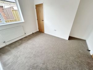 Bedroom- click for photo gallery